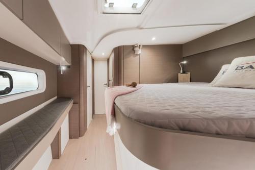 bali-catspace-guest-cabin_LFB6195-1-scaled